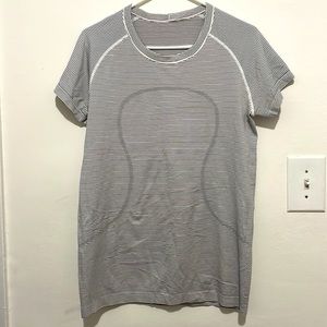 Lululemon Swiftly Tech Short Sleeve